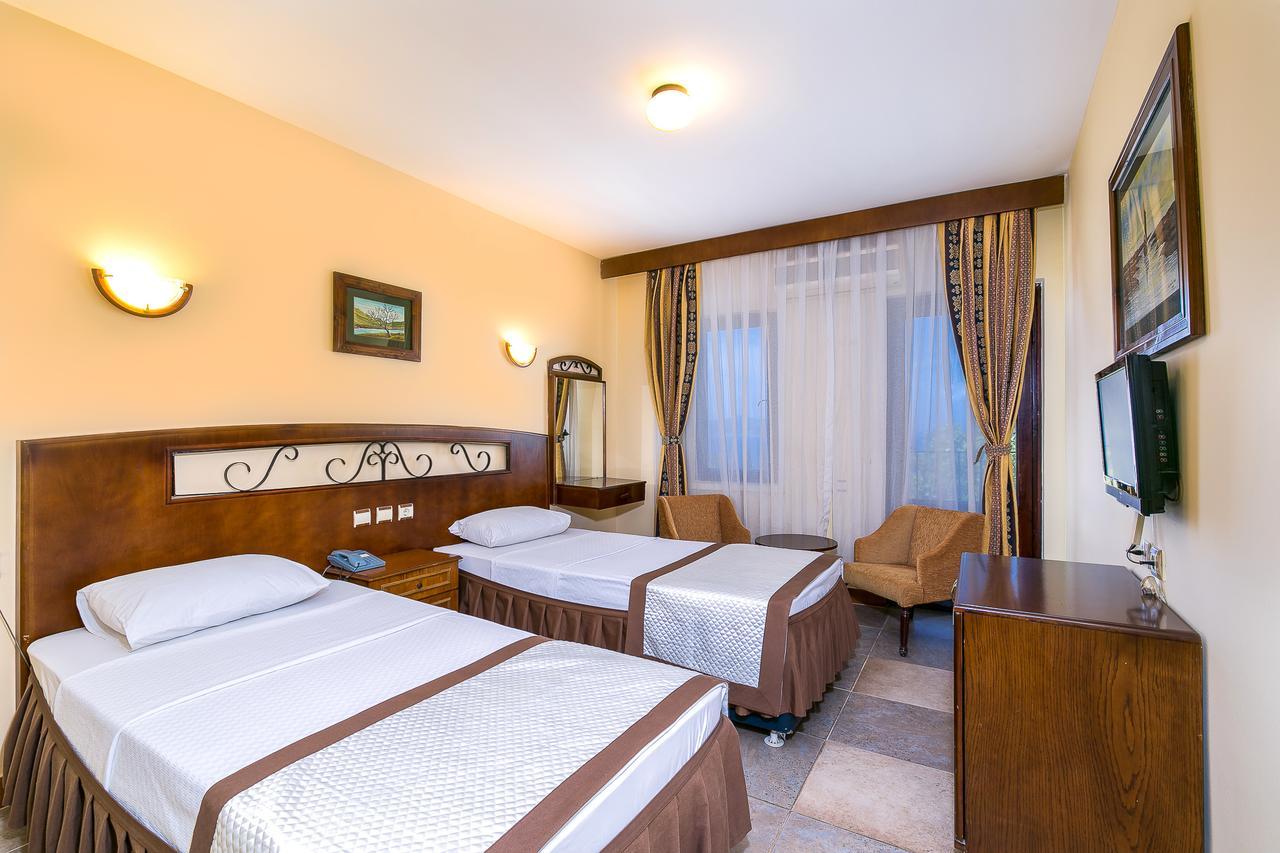 Hotel Club Phellos Каш Екстериор снимка